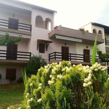 Athina Vourvourou Apartments Eksteriør billede