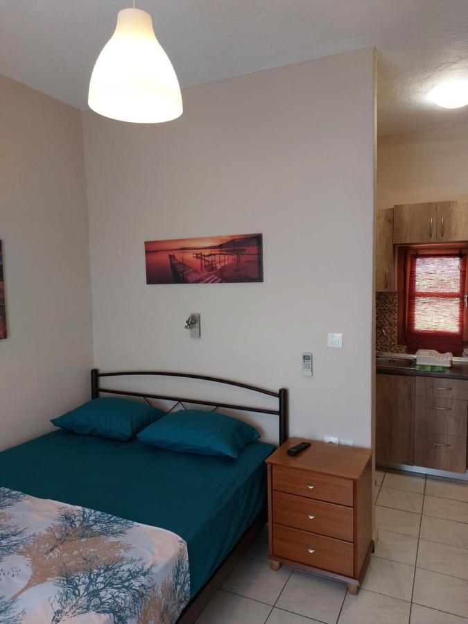 Athina Vourvourou Apartments Eksteriør billede